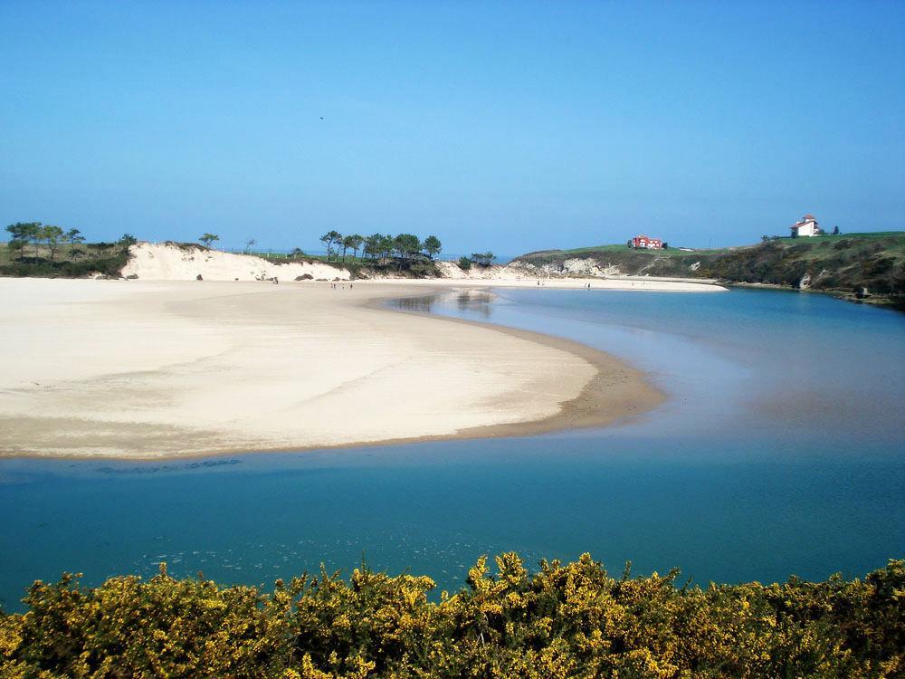 Dunas de Oyambre Comillas Exterior foto